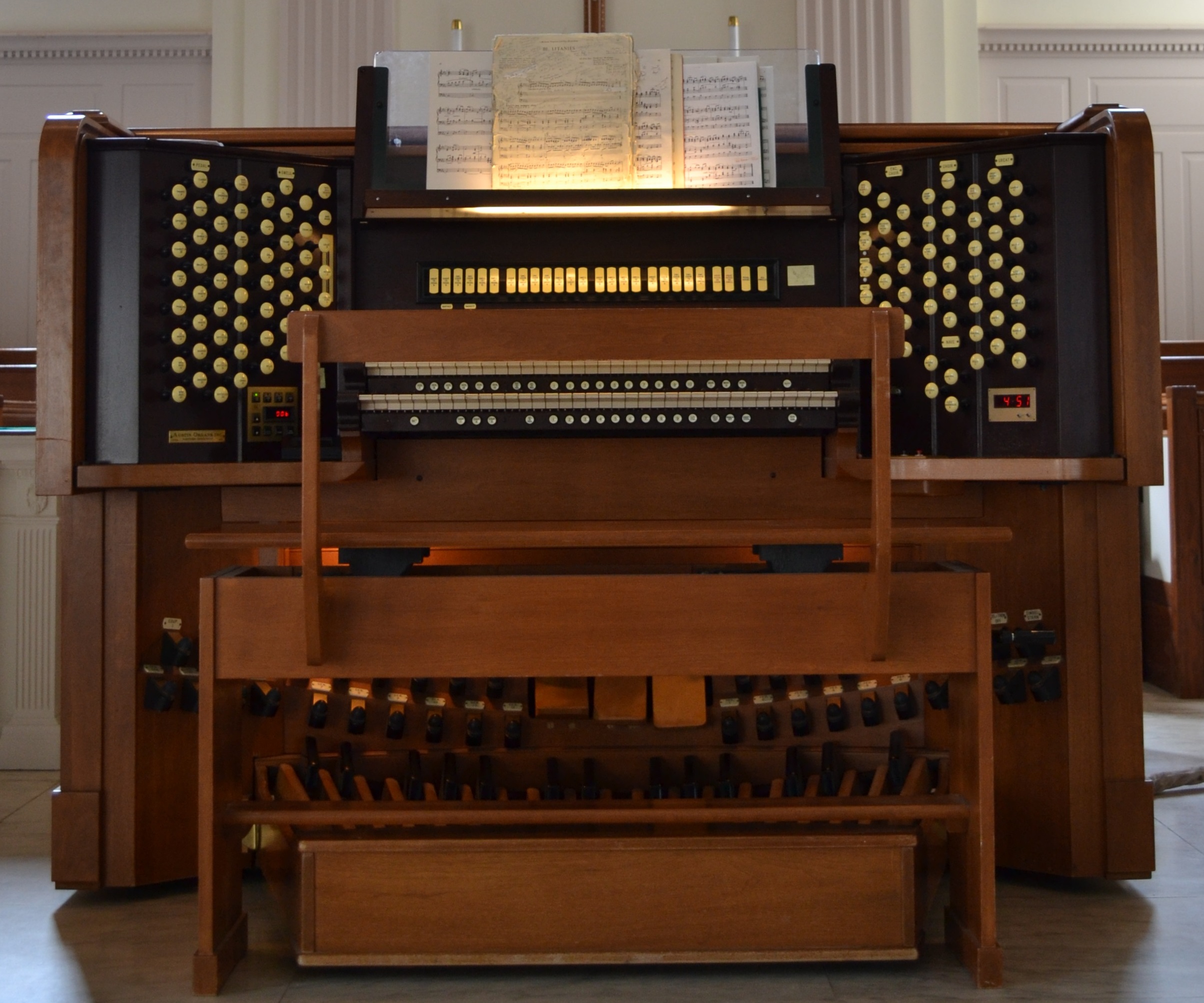 Westminster Presbyterianorgan console